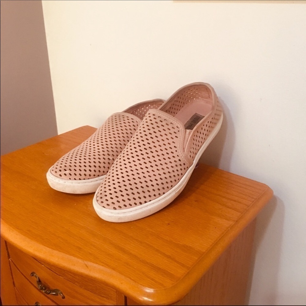 Steve madden laser cut slip on’s